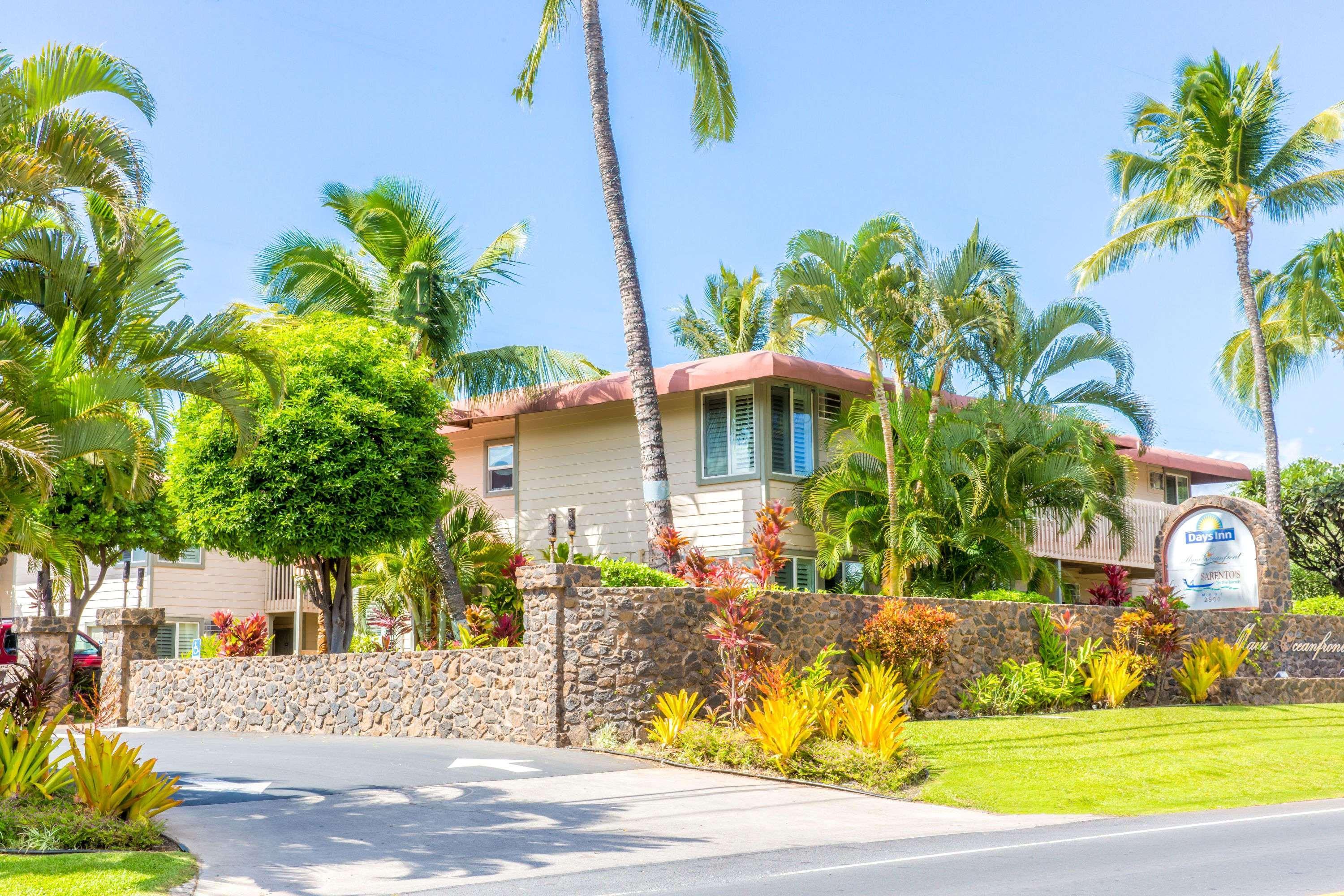 Days Inn By Wyndham Maui Oceanfront Wailea  Exteriör bild