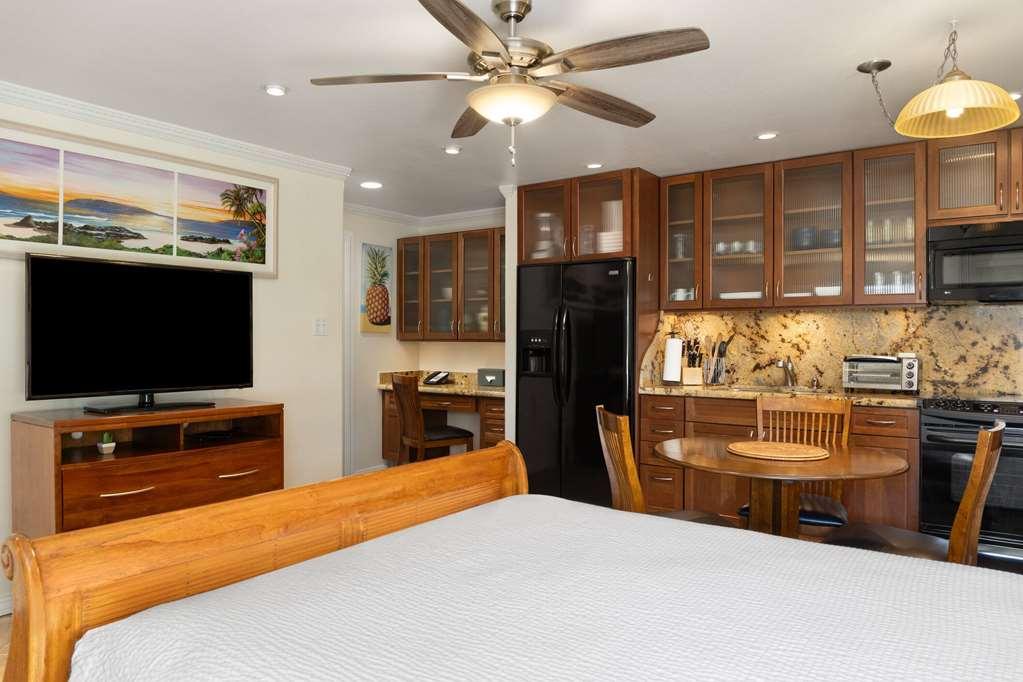 Days Inn By Wyndham Maui Oceanfront Wailea  Rum bild