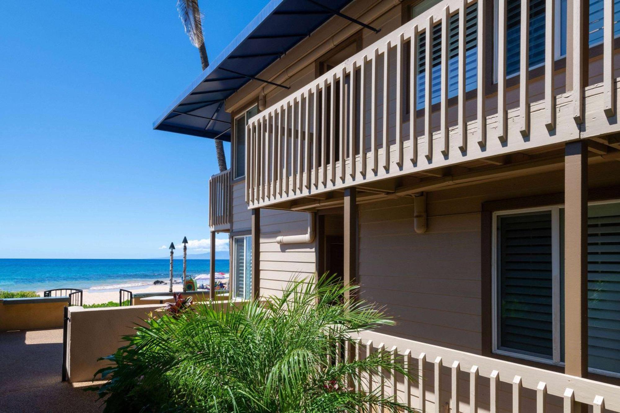 Days Inn By Wyndham Maui Oceanfront Wailea  Exteriör bild