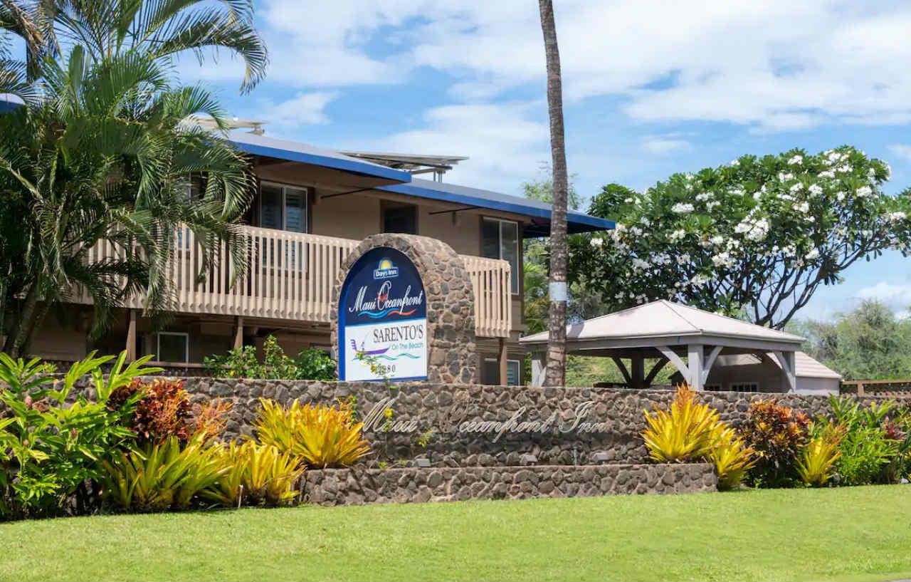 Days Inn By Wyndham Maui Oceanfront Wailea  Exteriör bild